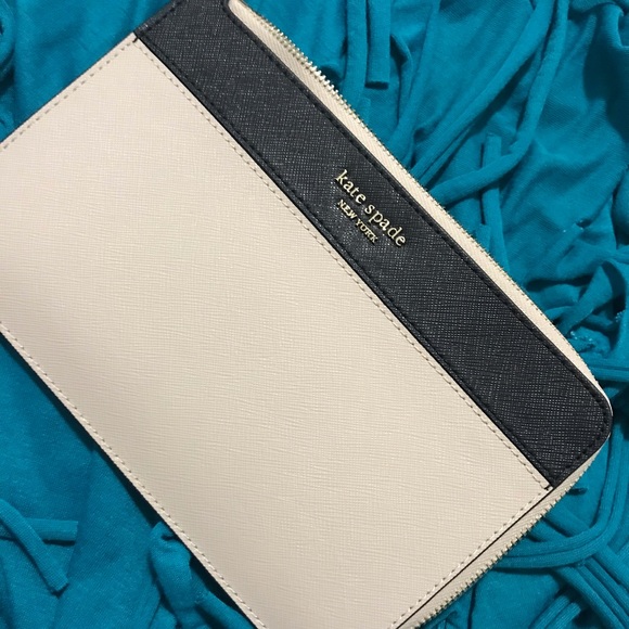 NWT Kate Spade ♠️ L-Zip Wristlet/Wallet - Picture 7 of 8